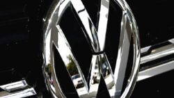 Alman Bakan Habeck VW’den ucuz elektrikli araba üretmesini istedi