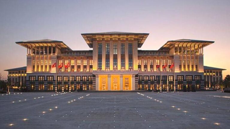 Cevdet Yılmaz: Cumhurbaşkanlığı bütçesinin yarısı barışı destekleme giderlerine gidiyor