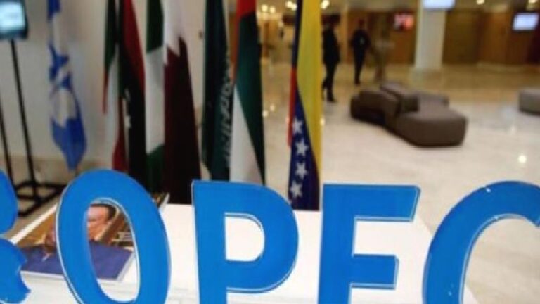 OPEC+ üretim kesintisini 2026 sonuna kadar uzattı
