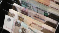 Putin’in gaz kararnamesi rubleyi destekledi