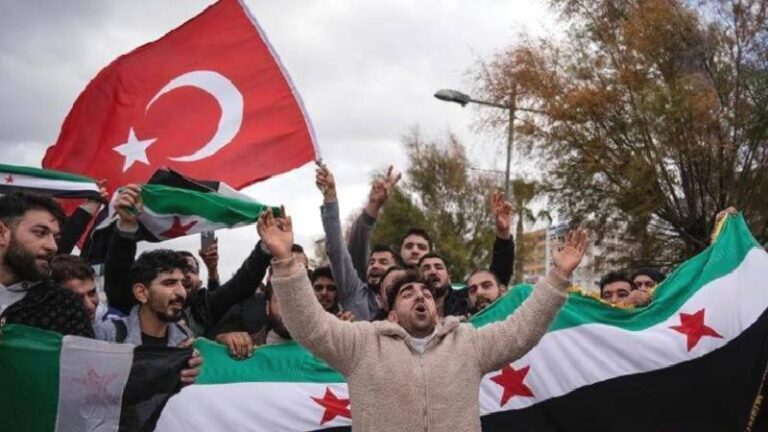 Sözcü yazarı: Devletimiz geçici de olsa bir Suriye Bakanlığı veya Müsteşarlığı kurmalıdır