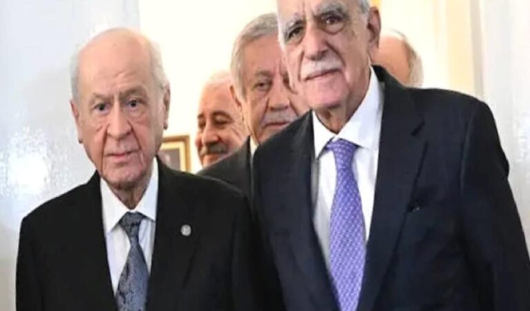 Ahmet Hakan: Ahmet Türk halinden memnun, hiç mesele etmiyor kayyımı