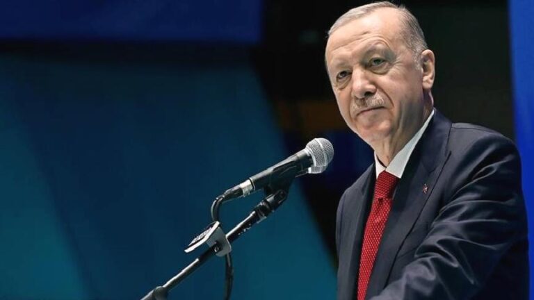 Cumhurbaşkanı Erdoğan Trabzon İl Kongresinde konuşuyor