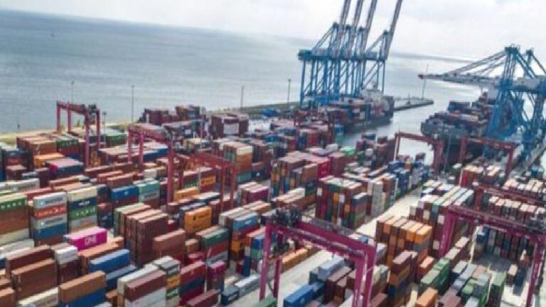 Kasım ayında ihracat ve ithalatta birim değer endeksi artarken, miktar endeksi geriledi