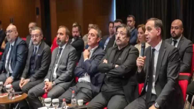 Riva’da dev toplantı! MHK ile Kulüpler Birliği bir araya geldi