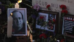 Uğur Mumcu, ölümünün 32. yılında katledildiği sokakta anıldı