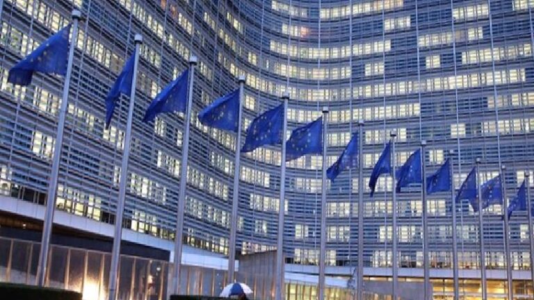 AB savunma için kesenin ağzını açmayı planlıyor