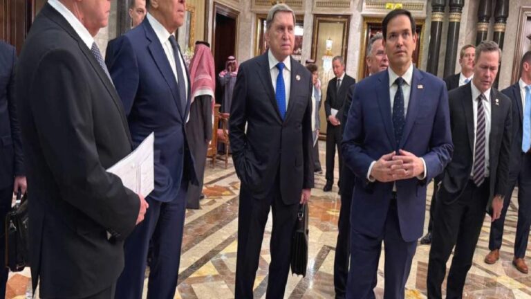 ABD: Ukrayna’da barış müzakerelerini yürütecek üst düzey ekip oluşturma konusunda anlaşıldı