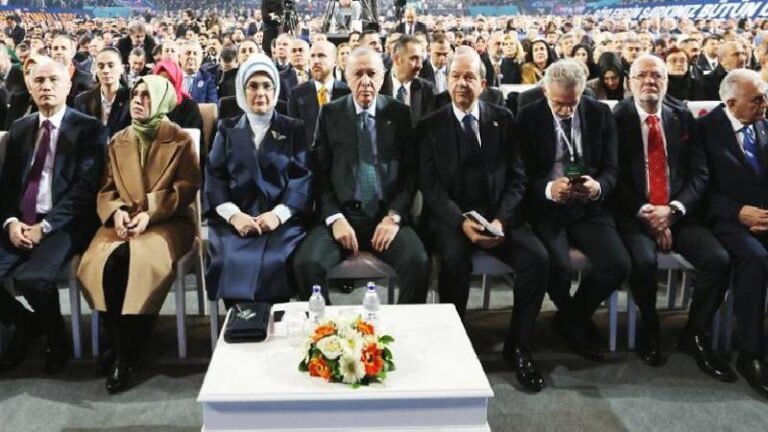 AKP kongresiyle ilgili konuşulanlar: Beklenen değişim gerçekleşmedi, kaybedenler MKYK’ya girdi, milliyetçilere yöneliş var