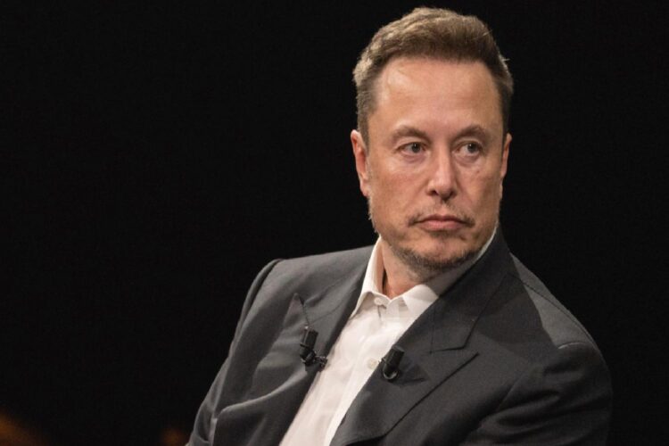 Elon Musk, uzayda mahsur kalan NASA astronotlarını geri getirme sürecini hızlandırıyor