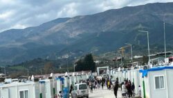 Gelecek Partisi lideri Davutoğlu: Bir devlet 691 bin vatandaşını konteynere muhtaç bırakmışsa, o devlet devletliğini yapmıyor demektir!