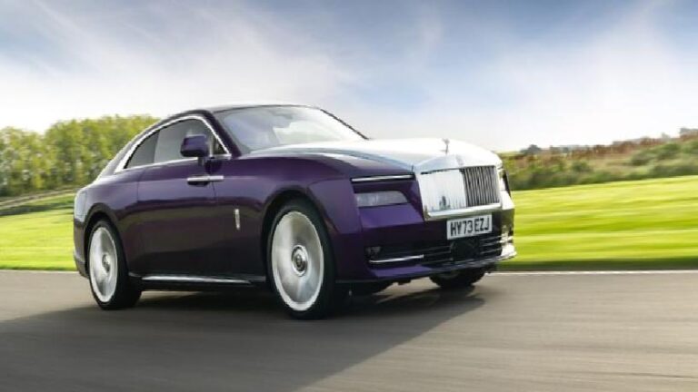 Türkiye’de Rolls-Royce satışları üç hanelere ulaştı