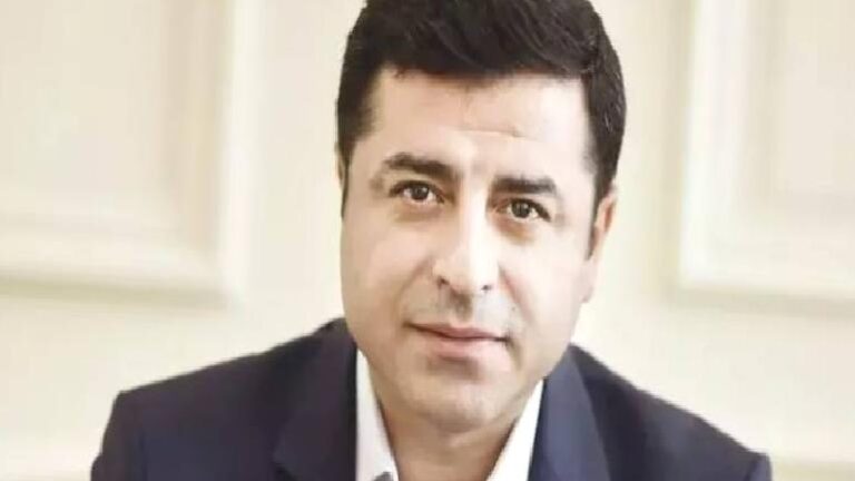Ahmet Hakan: Vatansever tavrı nedeniyle Selahattin Demirtaş’ın hakkını teslim edelim
