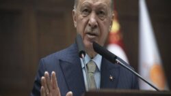 Erdoğan’dan bayram mesajı: İstanbul’a hizmet için tahsis edilen kaynakların yağmalanması, bu şehrin halkına yapılmış en büyük ihanettir