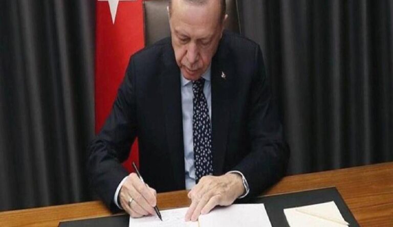 Erdoğan’dan büyükelçi atamaları: KKTC Büyükelçisi Yasin Ekrem Serim merkeze çekildi, yerine Ali Murat Başçeri atandı