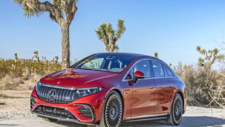 Porsche ve Mercedes 3,7 milyar dolar tarife darbesiyle karşı karşıya