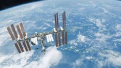Uluslararası Uzay İstasyonu’nda mahsur kalan astronotların yerine geçecek ekip istasyona ulaştı