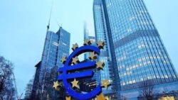 Euro Bölgesi’nde ekonomiye güven azaldı