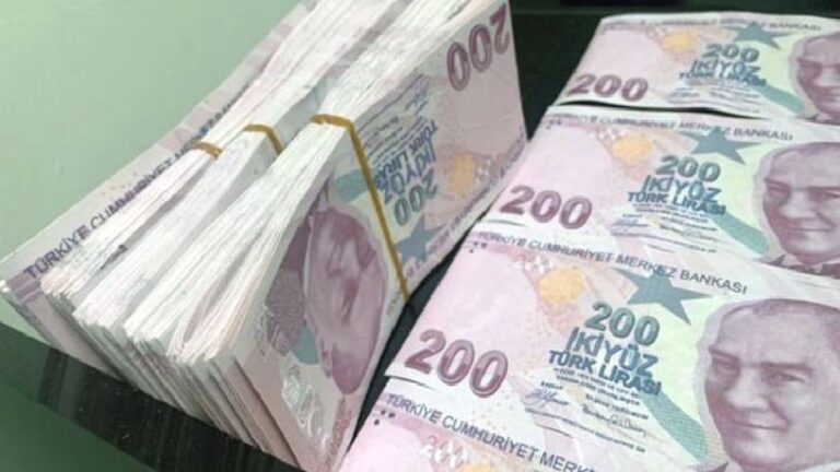 Hazine nakit dengesi Mart’ta 298,4 milyar TL açık verdi