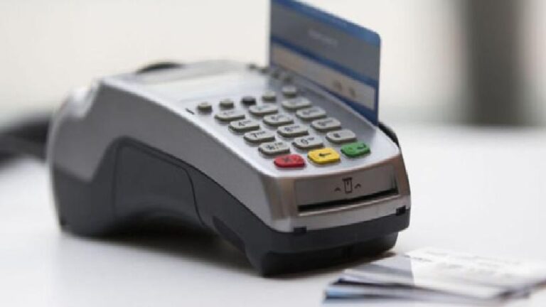 Kartlı harcamalarda 4 yılın en yavaş artışı