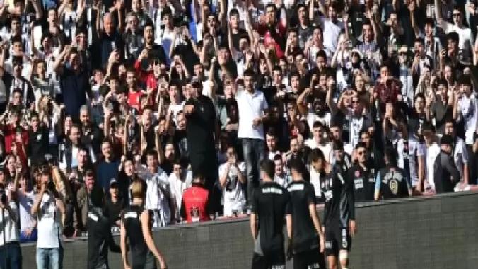 Beşiktaş’tan taraftara açık antrenman