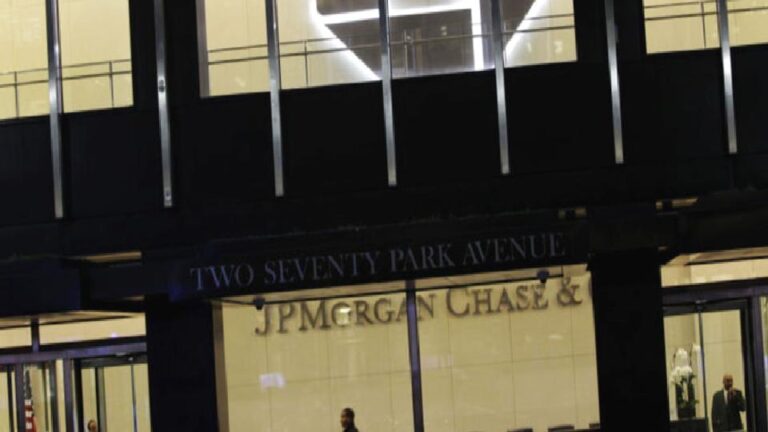 JPMorgan Türk hisseleriyle ilgili tavsiyesini düşürdü