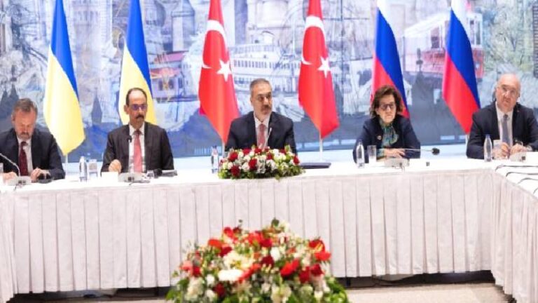 Murat Yetkin: Eşine az rastlanır bir görünümle karşı karşıyayız; eş zamanlı diplomasi hamlesi tutarsa Türkiye’nin üç sorunu da hafifleyecek