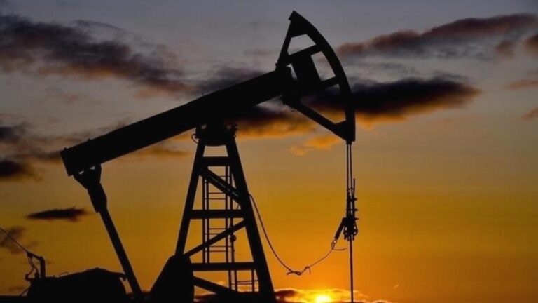 OPEC’in ham petrol üretimi günlük 62 bin varil azaldı