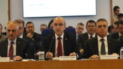 Şimşek: Programı kararlı bir şekilde uygulamaya devam edeceğiz