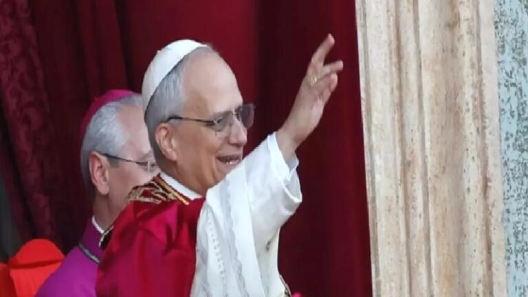 Vatikan muhabirleri, Katolik Kilisesi’nde Papa Prevost ile başlayan dönemi değerlendirdi: “Diyaloğu ve işbirliğini önceliyor, bu yüzden çatışma aramayacak”