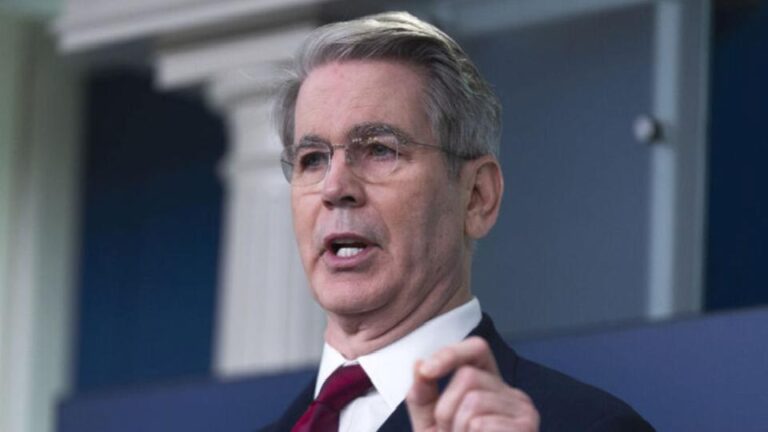 Bessent, “Bölüm 899” düzenlemesinin vergi tasarısından çıkarılmasını istedi