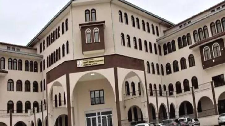 Çiçek hastalığı görülen sınıfta, eğitime yıl sonuna kadar ara verildi