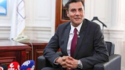 Ferdi Zeyrek, o soruya böyle yanıt vermiş: Yeniden dünyaya gelsem kendim olmak isterdim, yarım kalmış bir hikâye bırakmak istemem