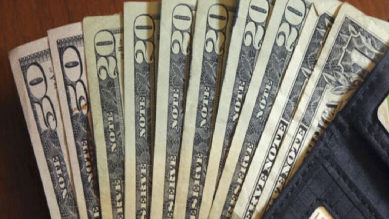 Kısa vadeli dış borç stoku 3 aydır geriliyor