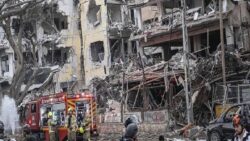 Nevşin Mengü: Bombalar değil, aslında insanlar savaşıyor