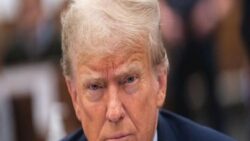 Trump Fed Başkanı Powell’a eleştirilerini sürdürdü
