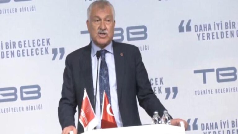 Adana, Antalya, Adıyaman Belediye Başkanları gözaltına alındı