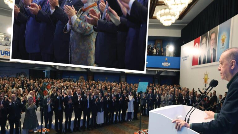 AKP’nin Kızılcahamam kampında “beş dakikada bir ayakta alkış” krizi