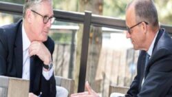 Almanya ve Britanya dostluk anlaşması imzalıyor