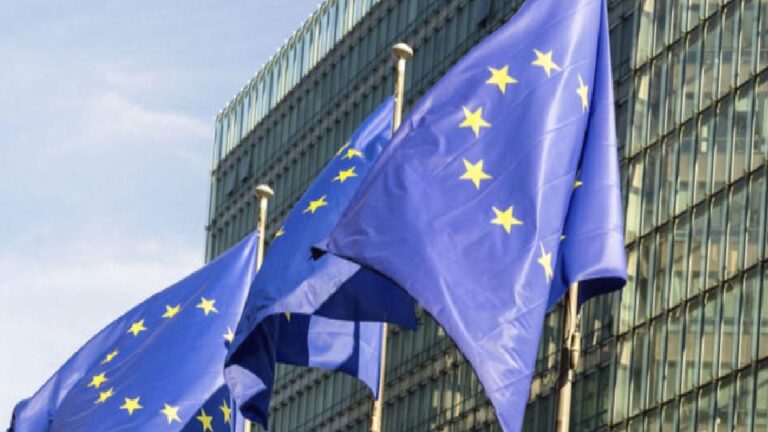 Euro Bölgesi’nde işsizlik tarihi en düşük seviyesini koruyor