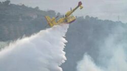 Fatih Altaylı: Aldık dedikleri uçaklar Air Tractor diye bir ilaçlama uçağının versiyonu, 6 bidon su ne işe yarar?
