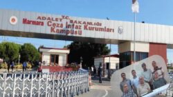 İsmail Saymaz: Öcalan’ın videosunun yayınlandığı dönemde muhalefetin sesini kısmak, doğuya barış batıya turbun büyüğünü vadetmektir