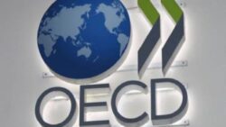 OECD, yaşlı nüfusun ilerde daha fazla çalışacağını öngörüyor