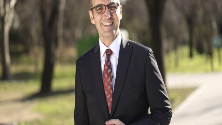 Resul Emrah Şahan’dan Başbağlar ve Sivas Katliamı yazısı: Acıyı bal eylemeyi çocukluğumda öğrendim