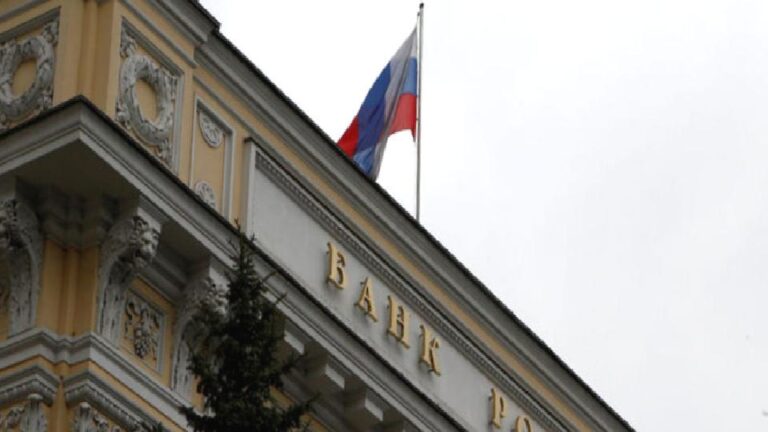 Rusya Merkez Bankası’ndan faiz indirimi