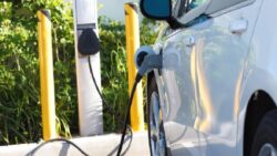 Türkiye’de elektrikli şarj istasyonlarındaki soket sayısı 31 bini aştı