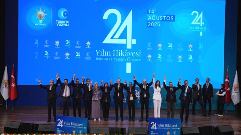 31 Mart yerel seçimlerinden beri 56 belediye başkanı, AKP’ye geçti