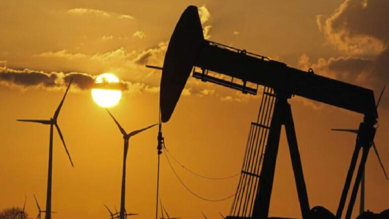 Arz fazlası endişeleri petrol fiyatlarını aşağı çekiyor