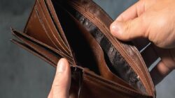 CHP’li Günaydın: Dört kişilik bir ailenin yalnızca gıda harcaması için 25 bin lira, Türkiye bunu hak etmiyor