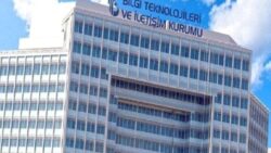 Deniz Zeyrek e-imza skandalını yazdı: 48 milyar liralık bütçesi olan BTK, kendi lisansladığı şirketler üzerinden yapılan bu sahteciliği nasıl görmedi?